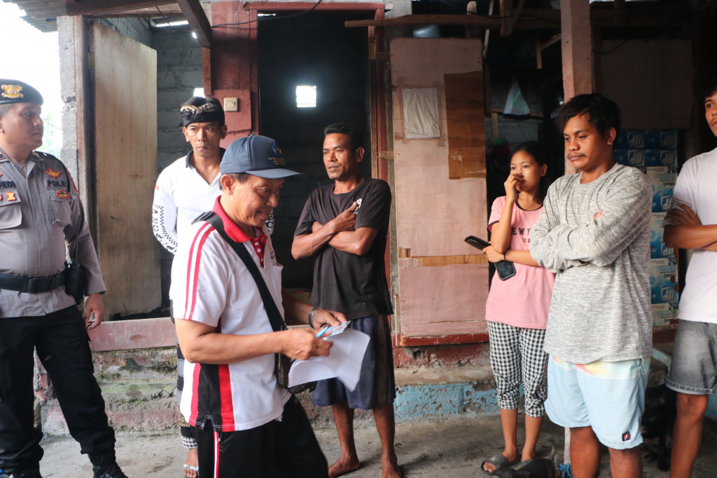 Kegiatan Hari Kedua Sidak Penduduk Non Permanen dan Penertiban Pedagang Minuman Keras di Desa Dalung